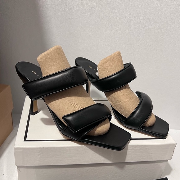 Gia x Pernille Perni 03 Two-Strap Padded Leather Sandals classic stylish casual - Picture 3 of 7
